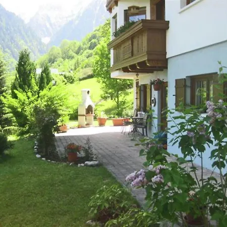 Charming Mansion Near Ski Area In Burserberg